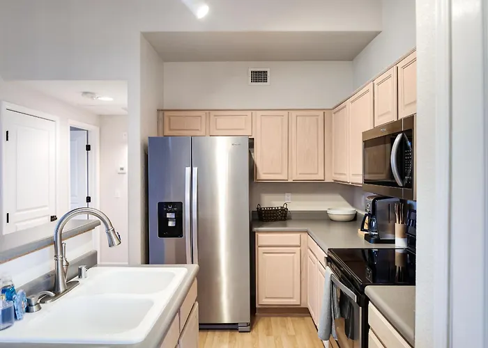 Apartment Kierland Greens L Gated Community L Pool L Hot Tub L Gym