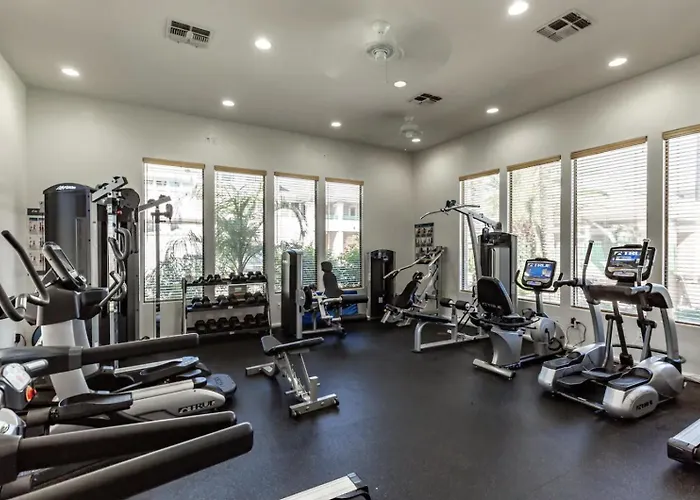 Kierland Greens L Gated Community L Pool L Hot Tub L Gym Apartment *